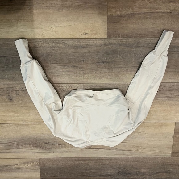 Jacket to go over dresses - Picture 3 of 4